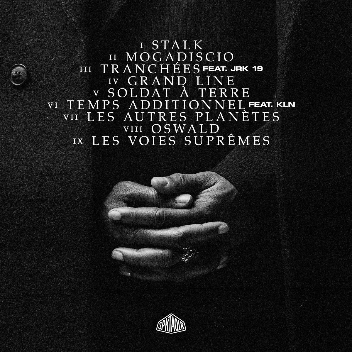 D O $ $ A V € L I tweet media