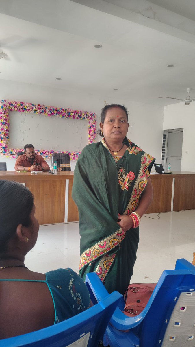 MamataNaik54529's tweet image. ଆଜି ବ୍ଲକ୍ ଅଫିସରେ ମିଟିଂ ଅବସରରେ।
@12_baje 
@gopabandhunagar @JjmMayurbhanj 
#ladyleadership 
#generalmeeting