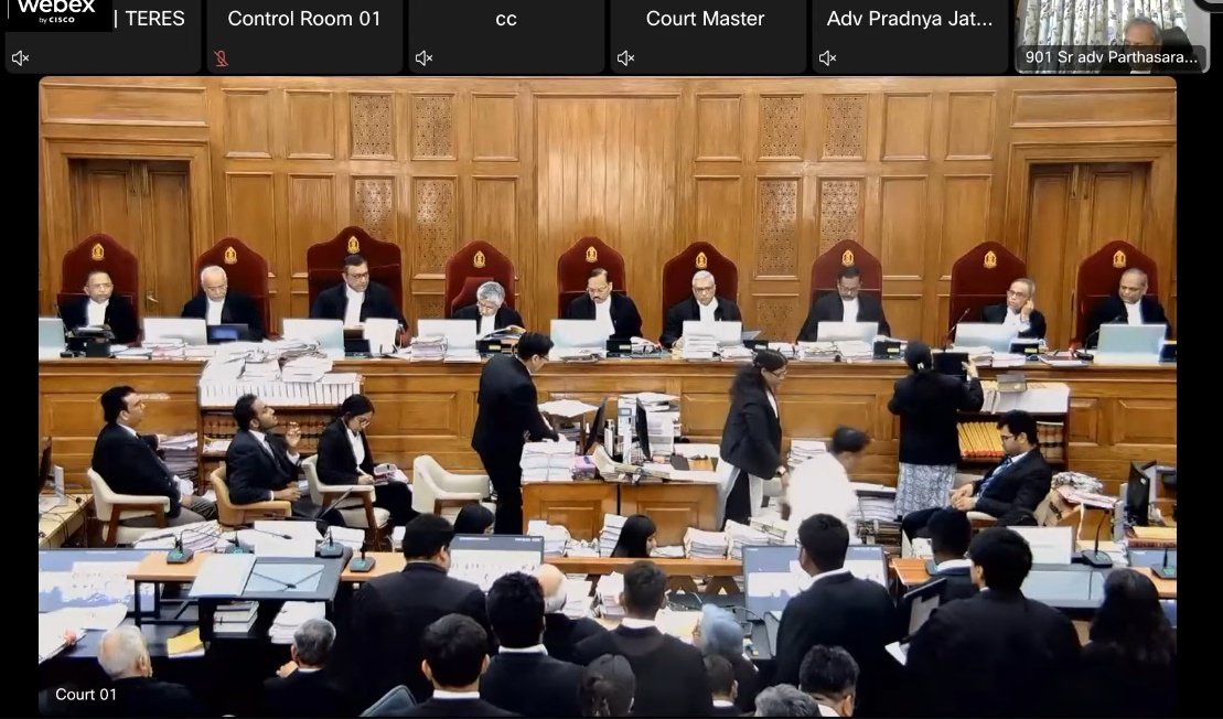 9-जजों की बेंच UGC केस की सुनवाई कर रही हैं ।

आज यूजीसी कानून पर सुनवाई के लिए जस्टिस सूर्यकांत त्रिपाठी जी के साथ 8 अन्य जज शामिल लेकिन अहम बात ये है की इसमें कितने जज बहुजन समाज से है ।
#UGCAct लागू करो ।