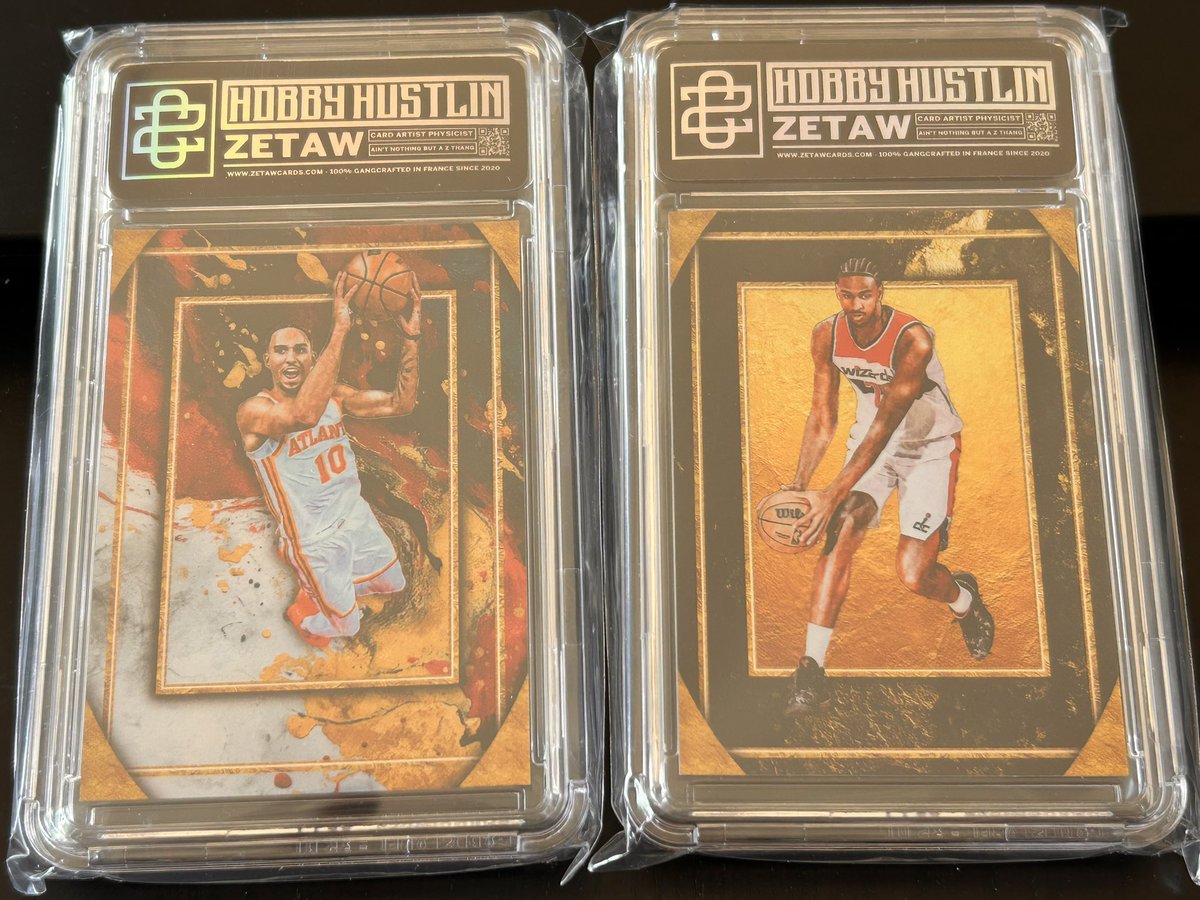Thraxas2000's tweet image. Arrivage du jour 🤩🥰

Zaccharie Risacher et Alex Sarr by @ZetawC 

Mes photos ne rendent pas justice.

Mes premieres Custom dans ma PC Zacch&amp;amp;Alex

Me manque des Auto

#cardsaddict #hobby