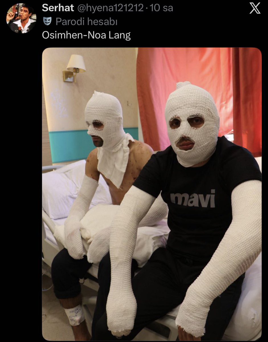 Out Of Context Football tweet media