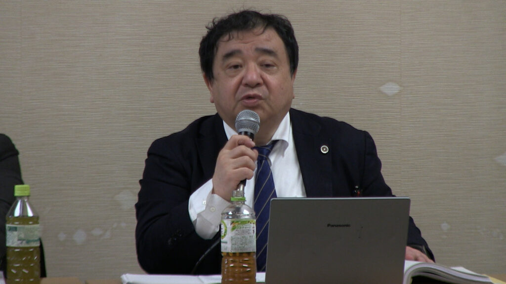 「理屈に合わない」遺族側が批判〜入管施設内の映像公開めぐり
ourplanet-tv.org/52677/
名古屋入管の施設内で2021年3月に死亡したスリランカ人女性ウィシュマ・サンダマリさんをめぐり、遺族が死亡前295時間分の監視カメラ映像の全面開示を求めている訴訟の第3回口頭弁論が19日、東京地裁で開かれた。