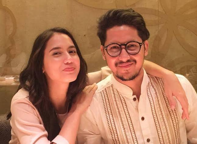 Indonesian Poop Base tweet media