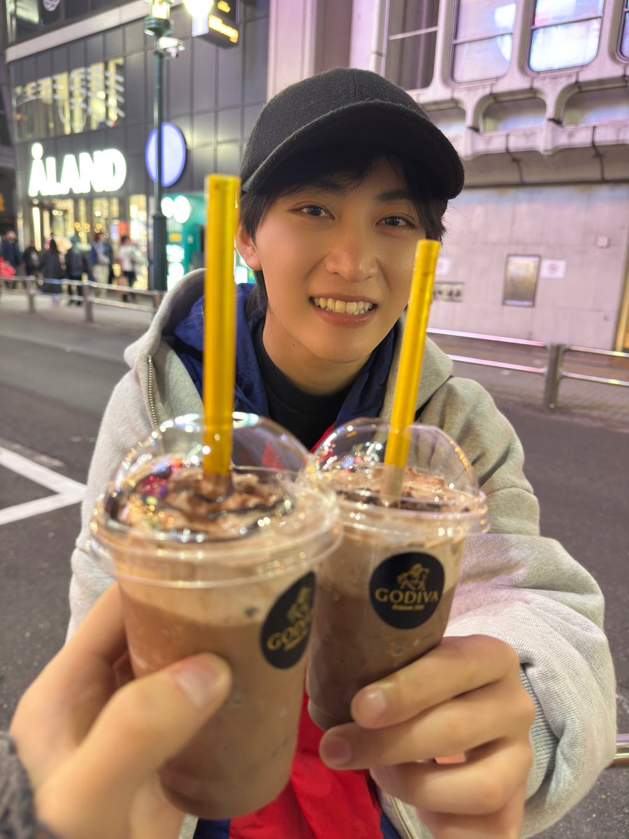 <a href="/hinoyusuke63/">日野友輔＆STAFF</a> ありがとう〜！🍫