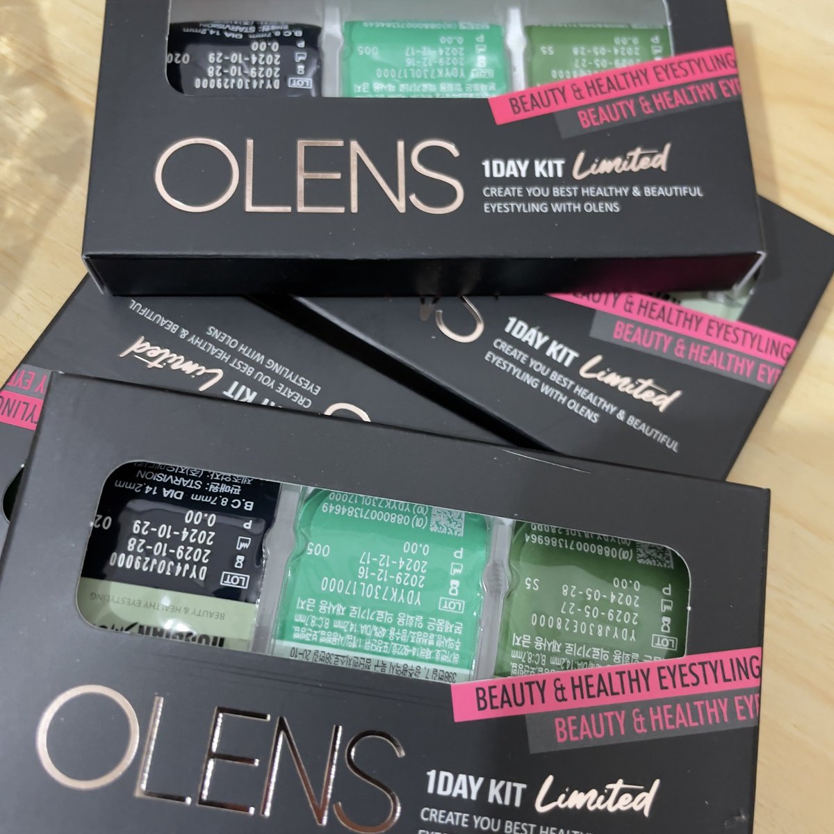 crya ✨ tweet media