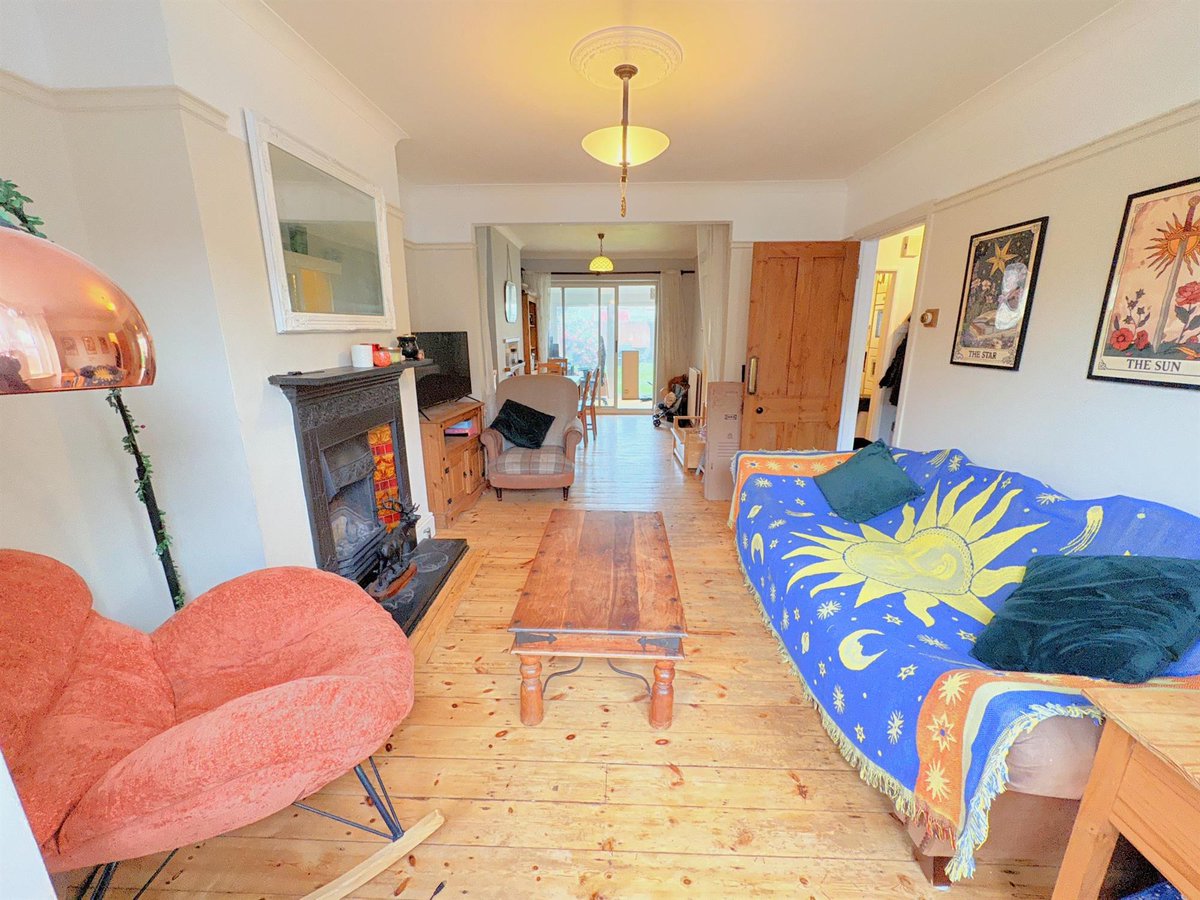 Field Palmer Estate Agents tweet media