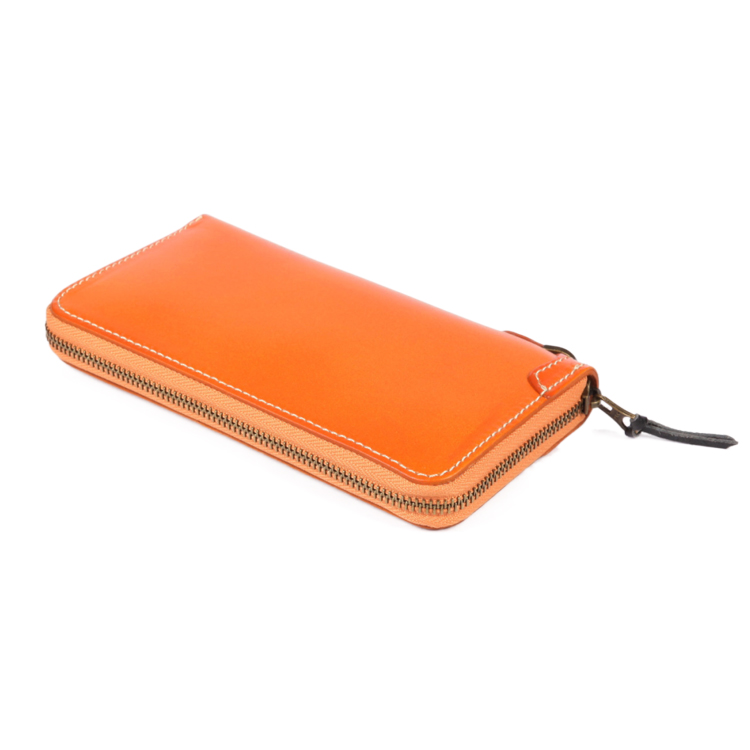 whalesongs33479's tweet image. Simple. Functional. Timeless. 🤌
Handmade leather wallet that holds all your essentials 📱💳
6 warm hues — pick your favorite! 👇
#HandmadeWallet #StyleOverEverything #LeatherGoods