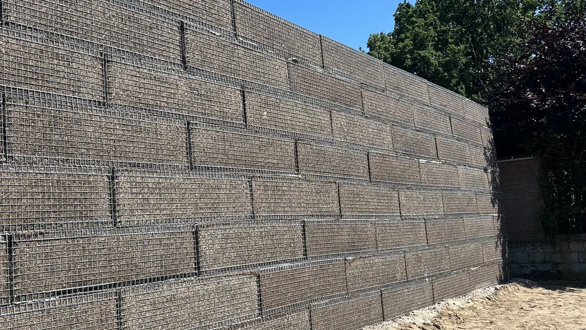 MaterialDistrict tweet media