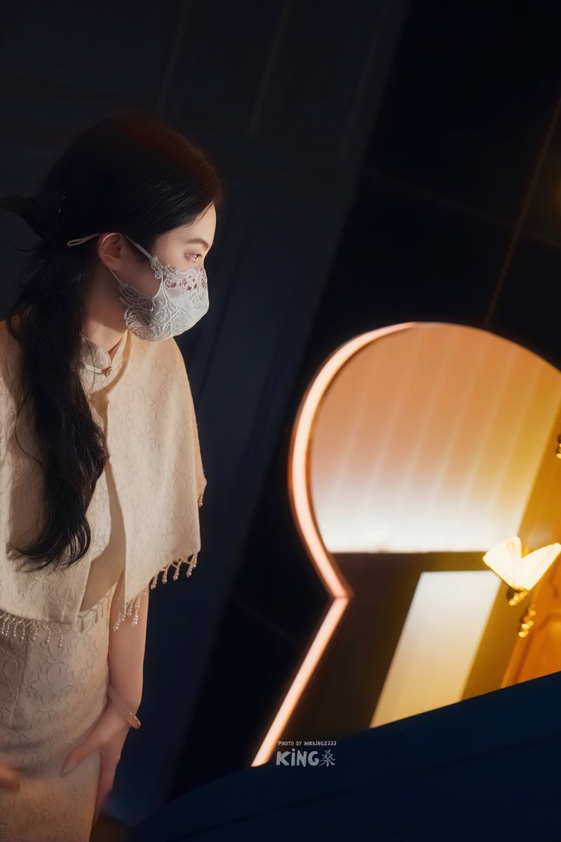 湖畔秘影 tweet media