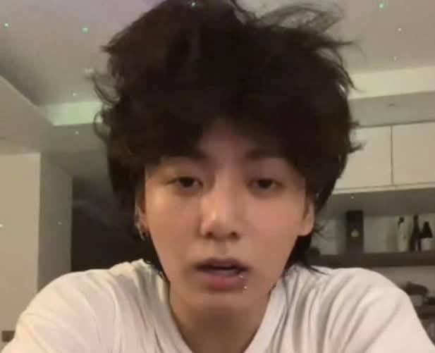 sam 𓆃 tweet media