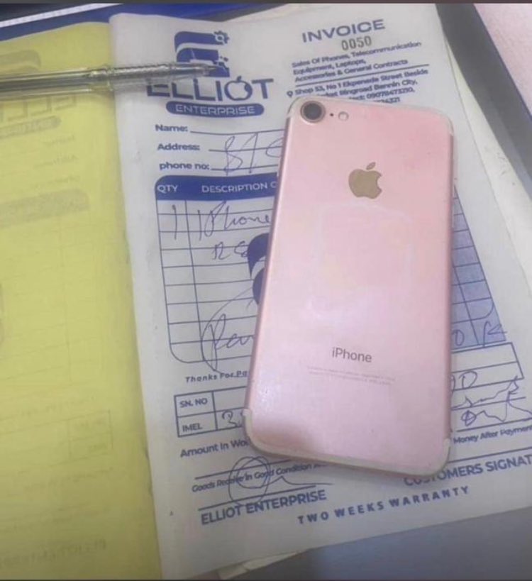 pretty wealth🌹💫 tweet media