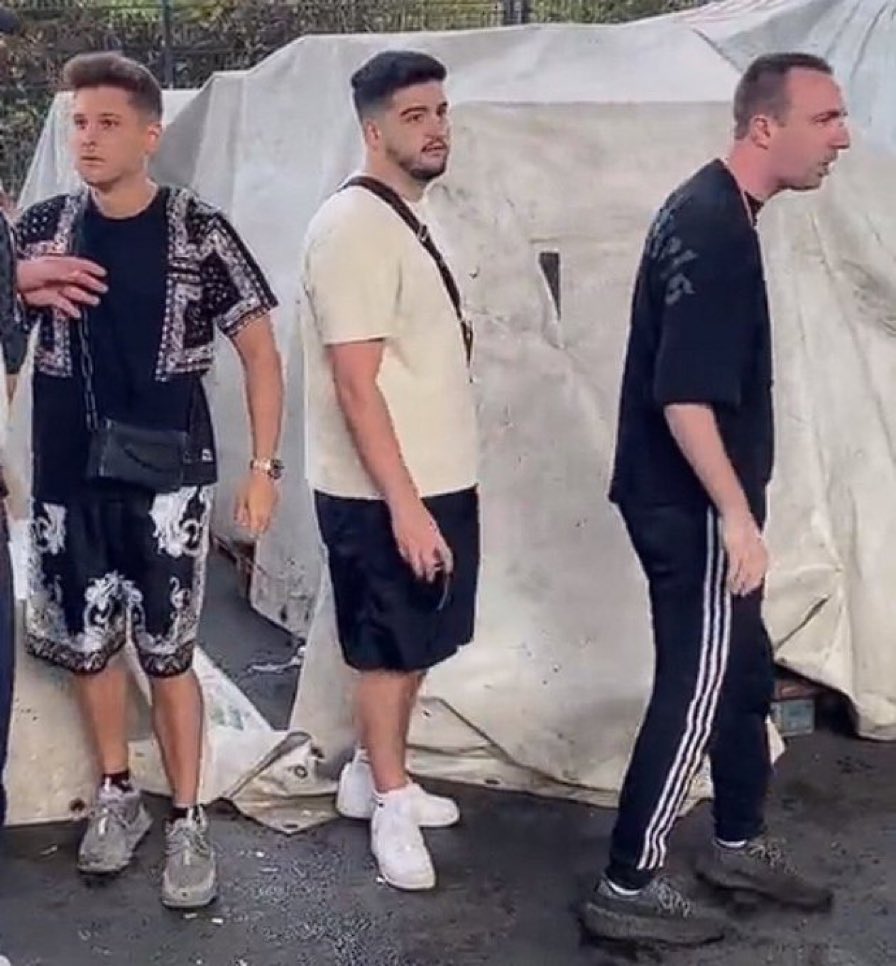 Vollmond Kalla tweet media