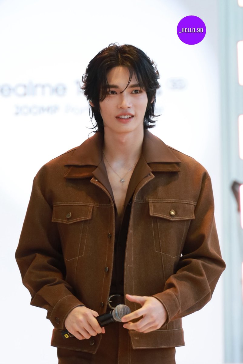 _Hello.98 tweet media