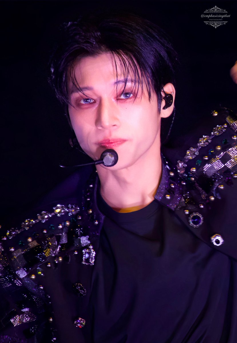 みるみる tweet media