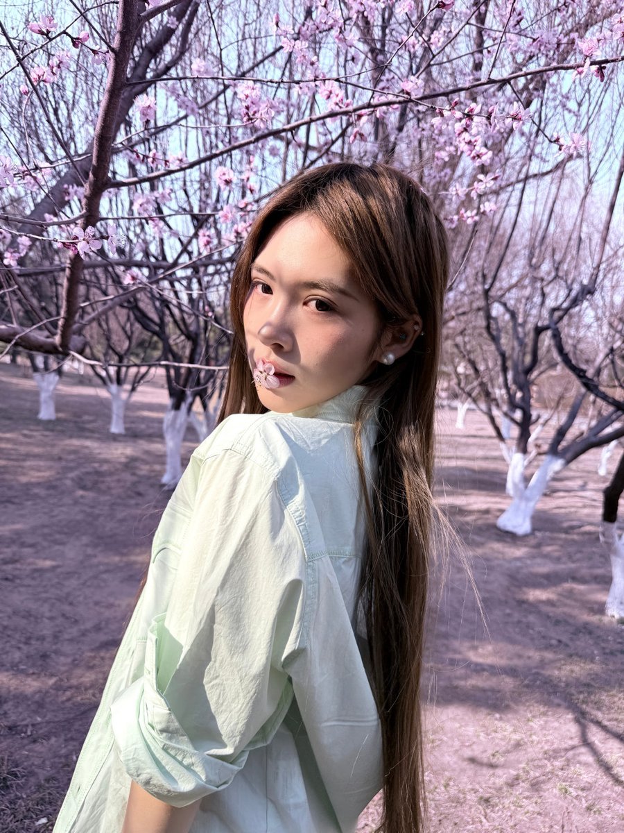 R.E.D ( Red Era Diva ) ❤️🧧 tweet media