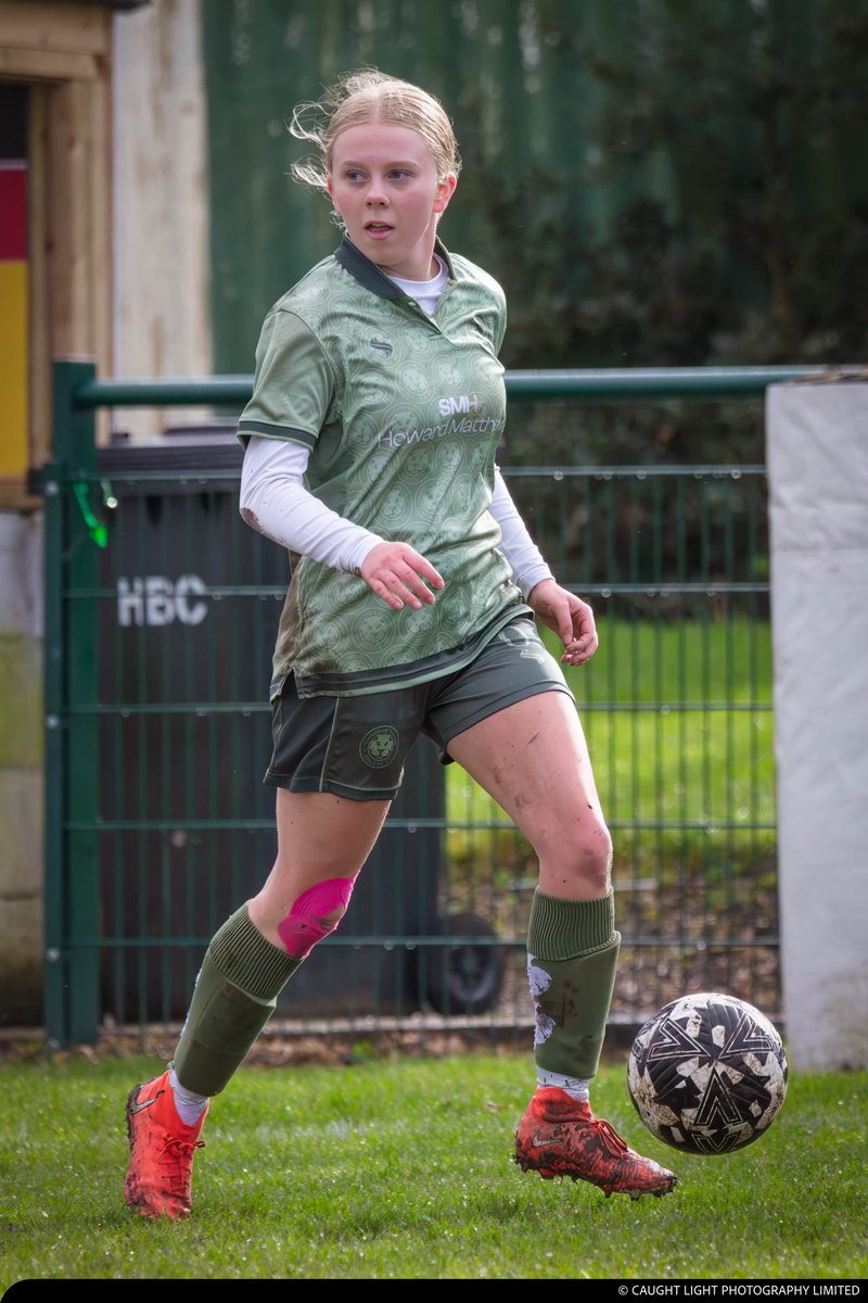 Caught Light tweet media