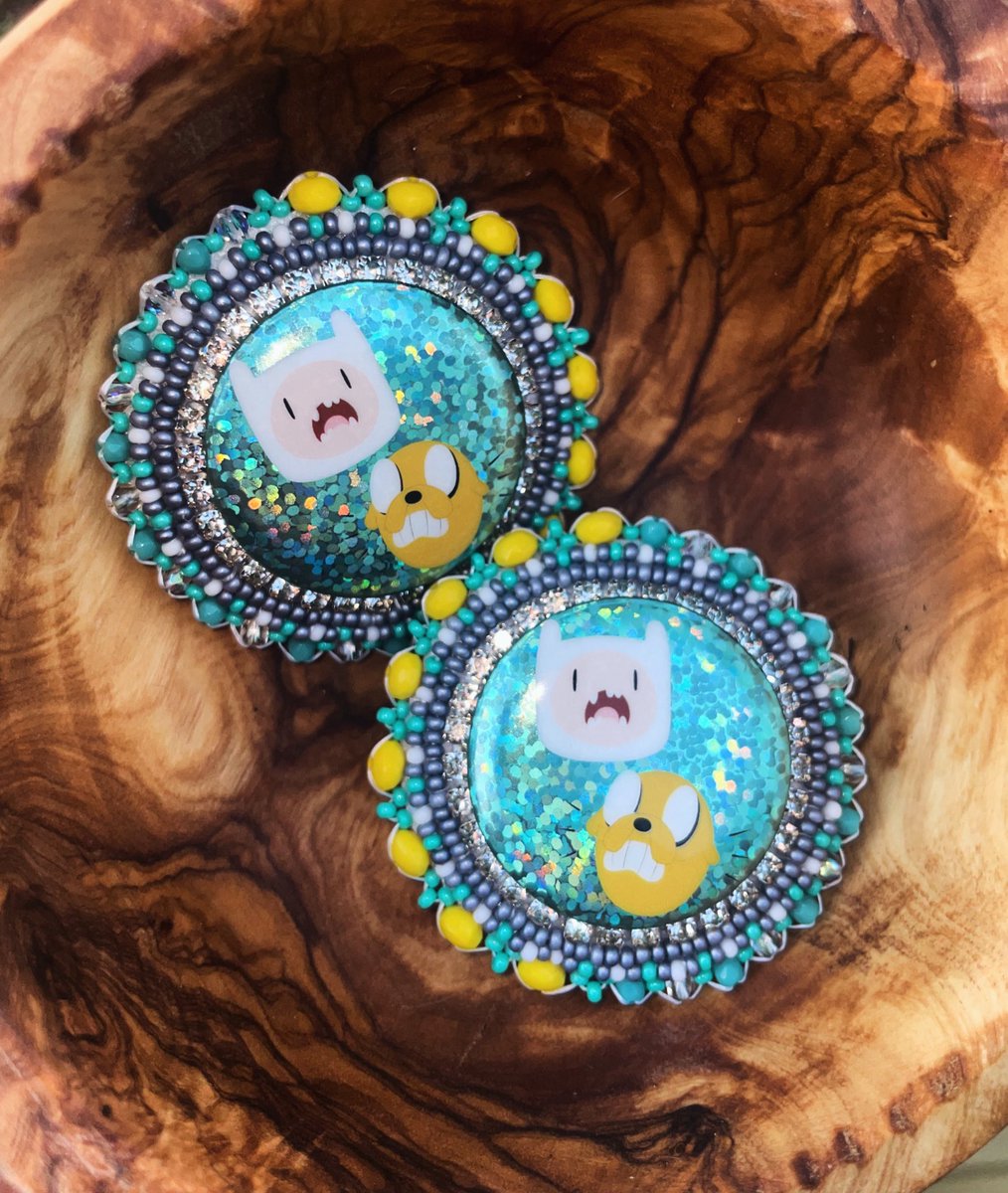 debanawen tweet media