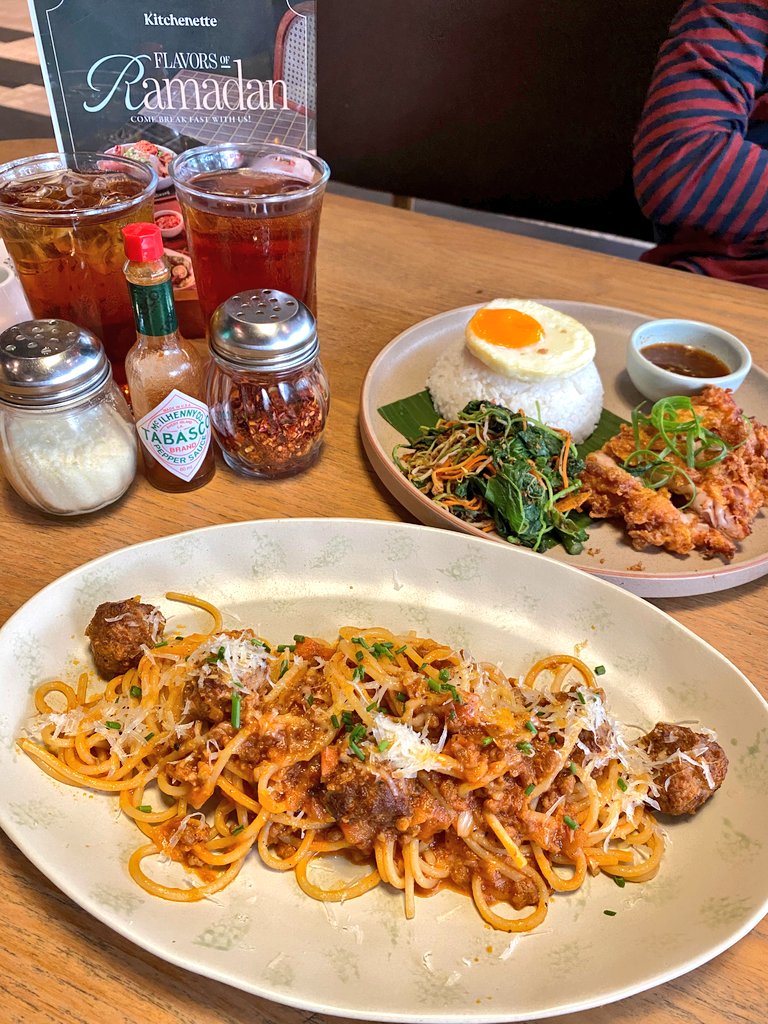 FarahQuin👑 tweet media