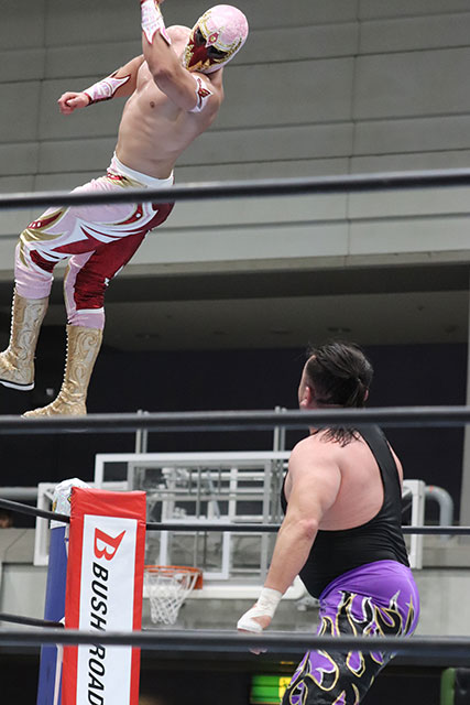chika_dahlia's tweet photo. 2026/2/24
NJPW PRESENTS CMLL FANTASTICA MANIA 2026
エディオンアリーナ大阪第2
第6試合【『FANTASTICA MANIA 2026』タッグトーナメント決勝戦】
マスカラ・ドラダ、ミスティコ vs マグヌス、アベルノ⑮
#MascaraDorada #Averno
#FM2026 #njcmll #FantasticaMania2026 https://t.co/jpSQozt4F0