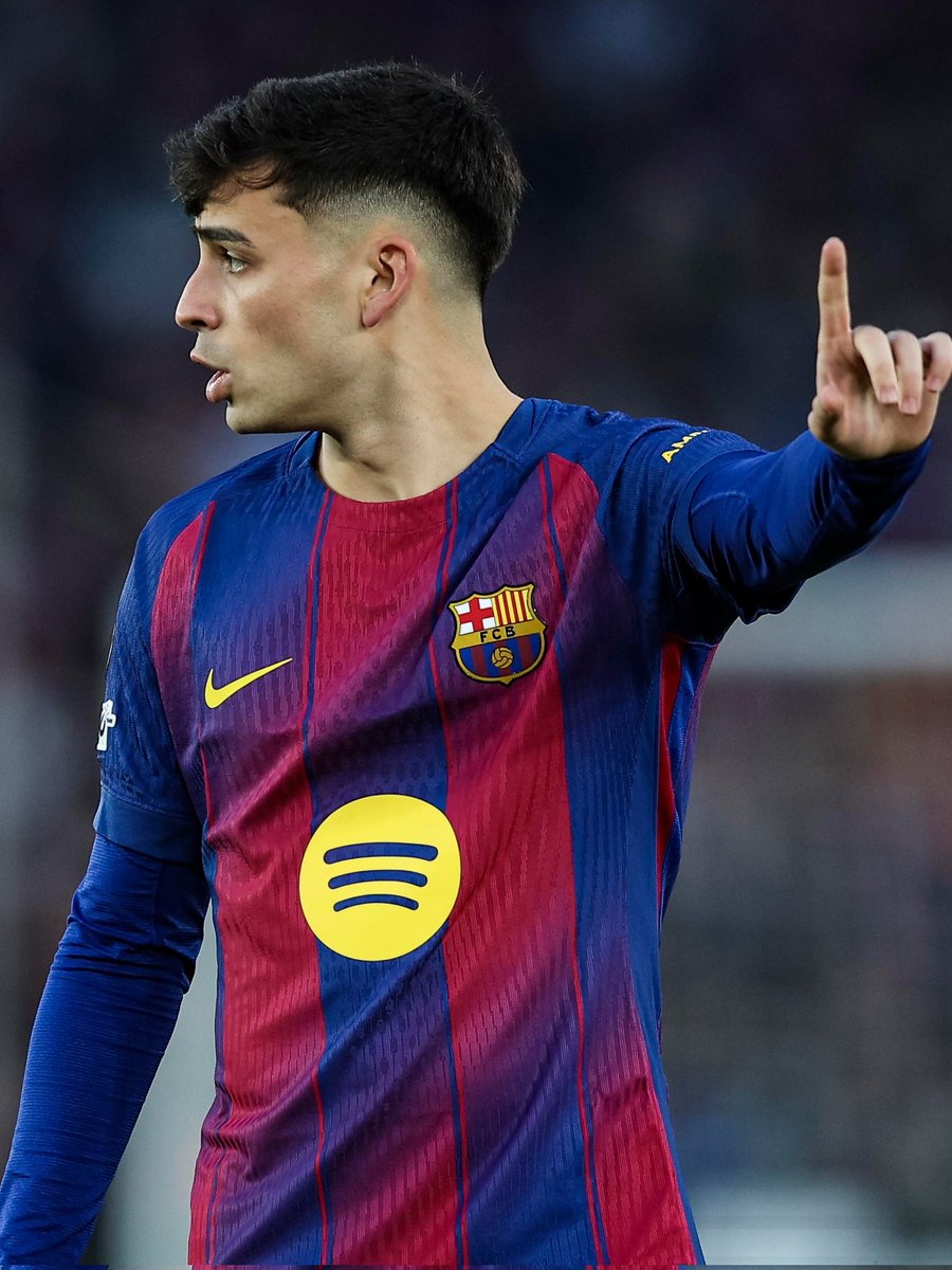 Nariz do Pedri tweet media