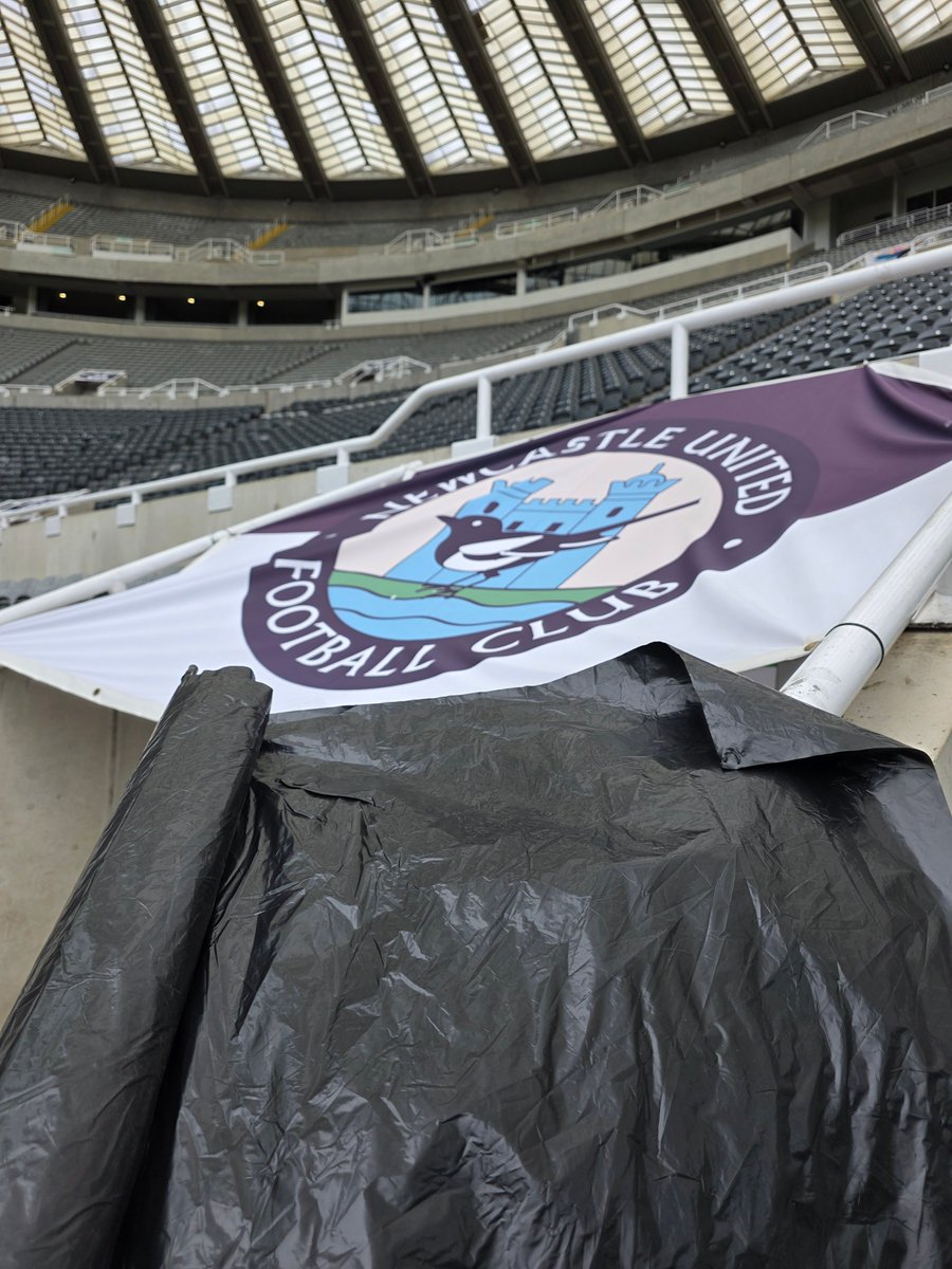 Wor Flags 🏴🏳 tweet media