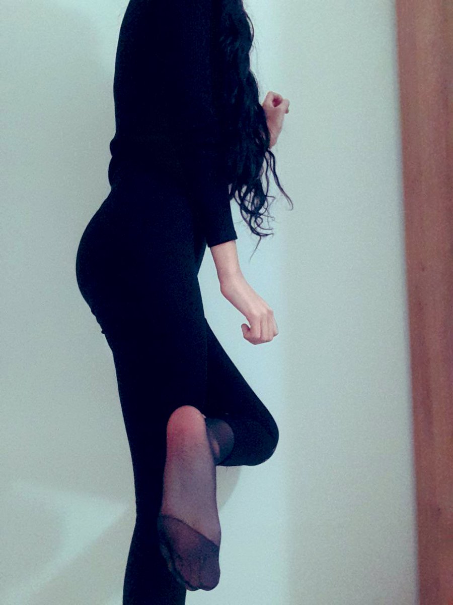 MistressDenizTugce tweet media