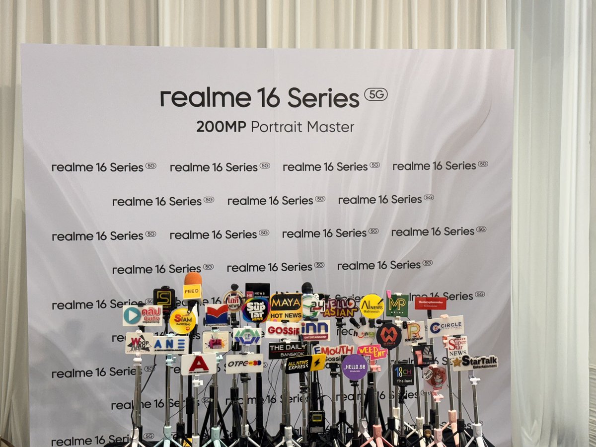 _Hello.98 tweet media