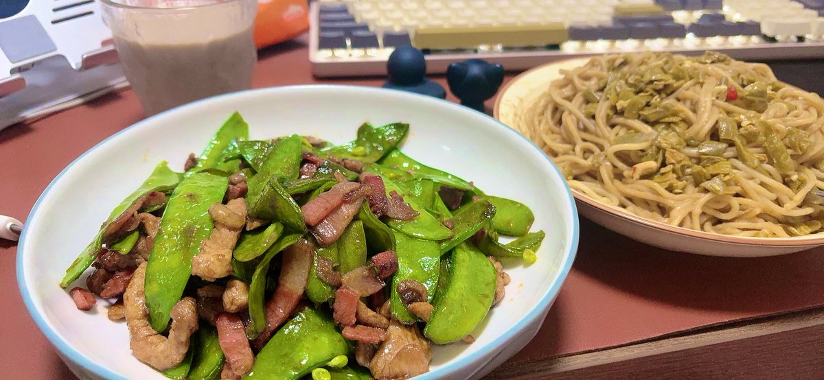 D.M.🔞🚯🚭 tweet media