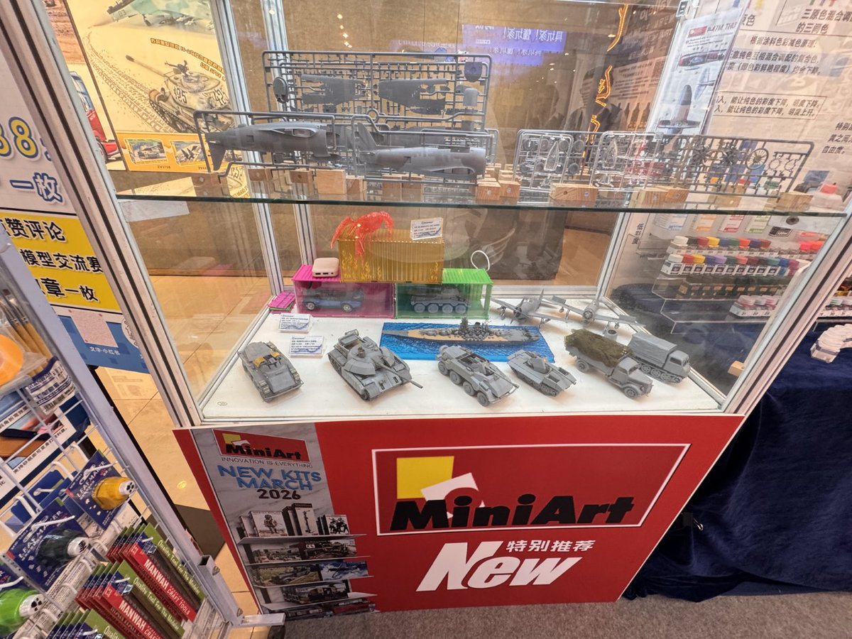 MiniArt  Models tweet media