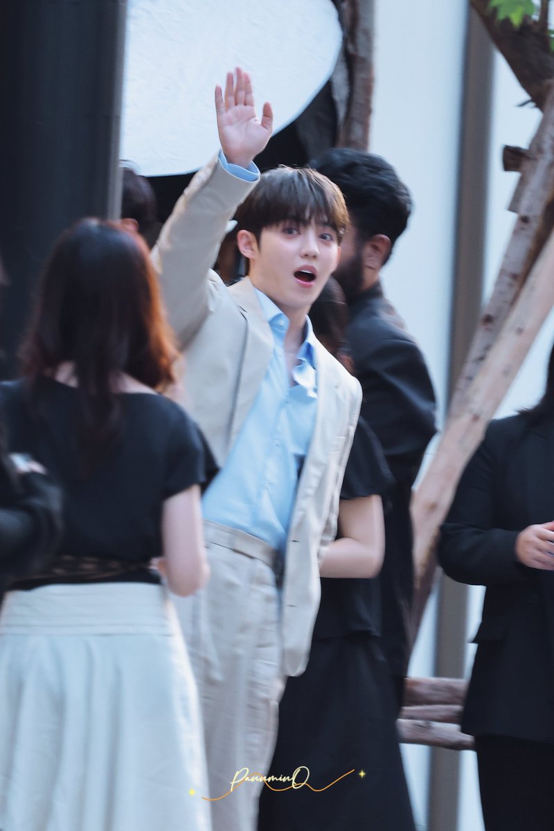 พีจี​ 🦊 𝓡𝓙 𝓯𝓽. 𝓙 🍑 tweet media