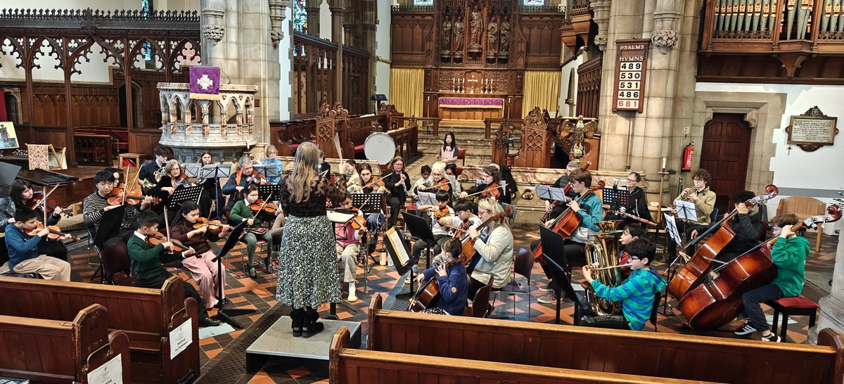 Hallfield School tweet media