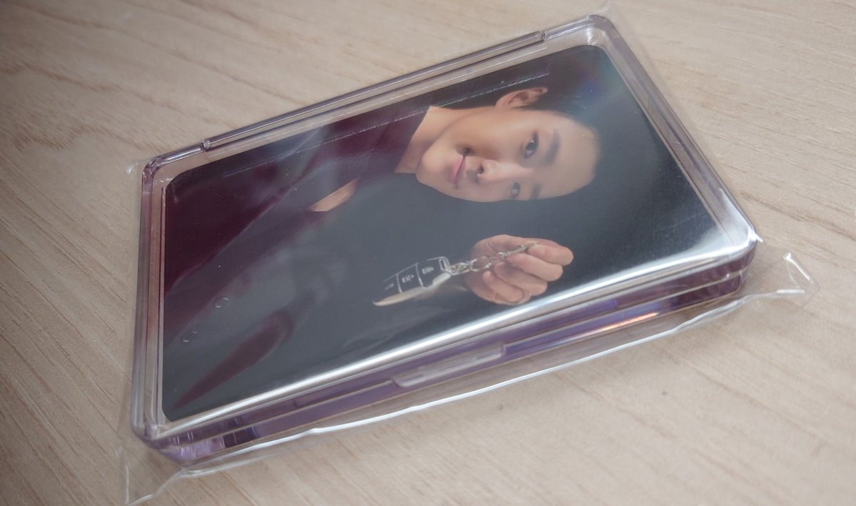 Nemoz的特典小卡居然有個小盒😍
第一次收到這般精美
難怪賣那麼貴😆

#WOODZ #우즈 
#Archive_1