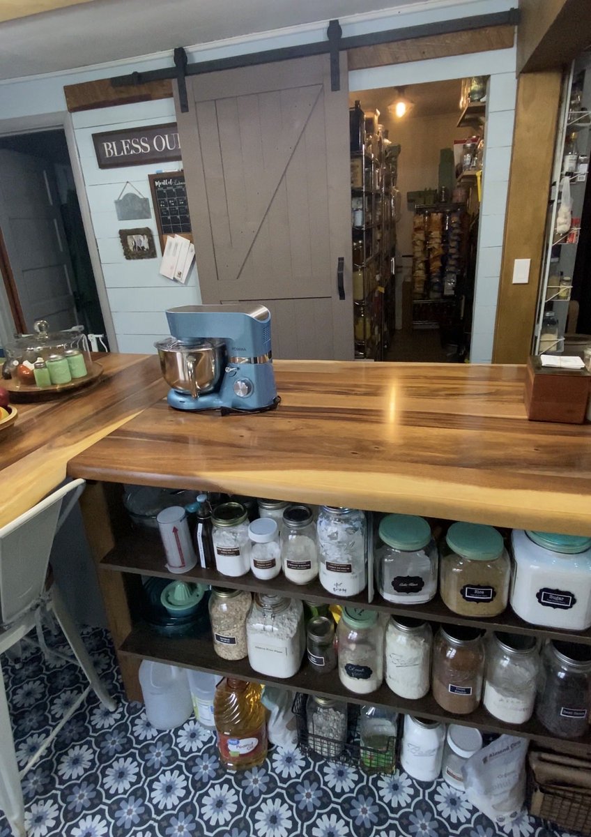Sage Hollow Farm, Market and Studio tweet media