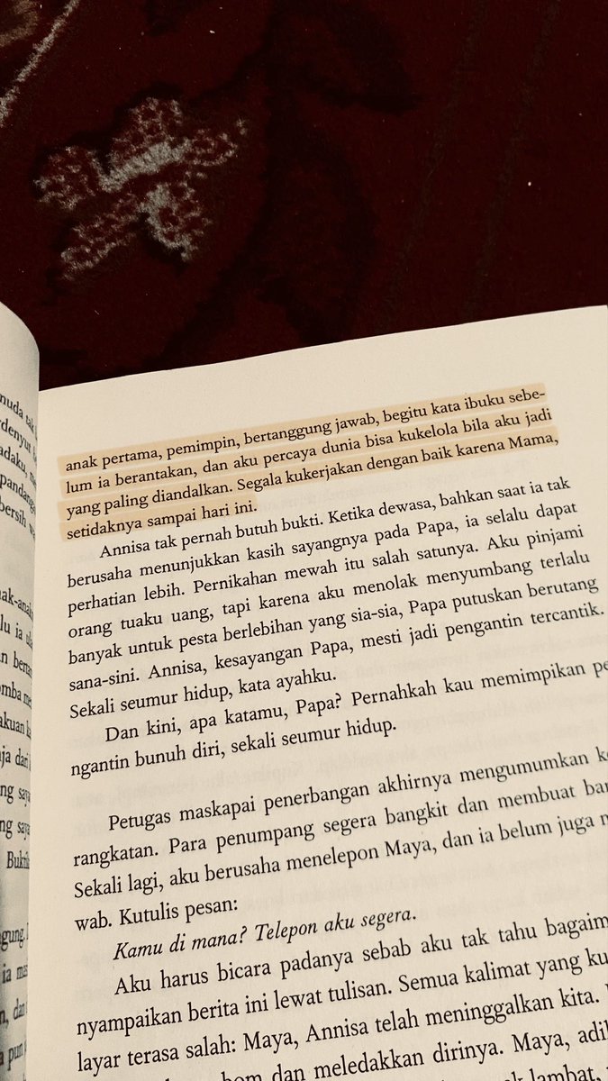 lily 📚🧚🏻‍♀️ tweet media