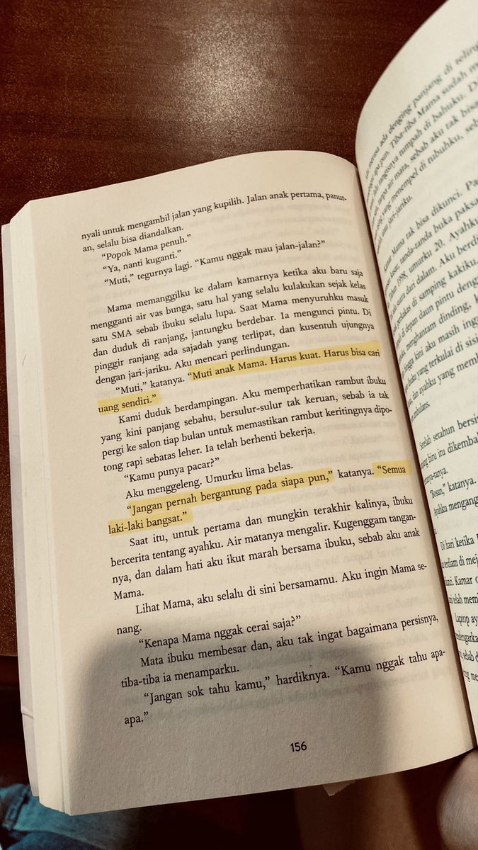 lily 📚🧚🏻‍♀️ tweet media