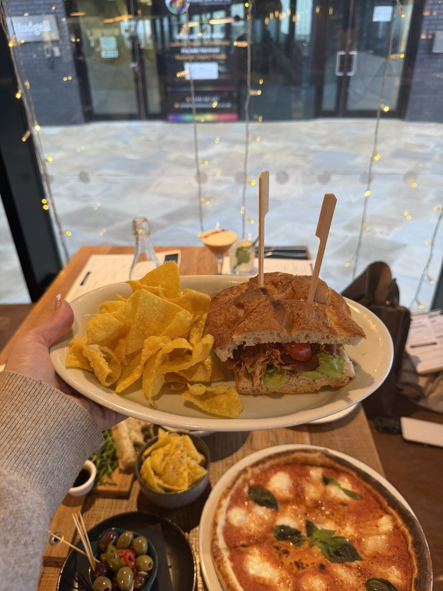 Fruit Market tweet media