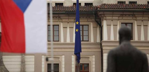 Společnost pro obranu svobody projevu tweet media