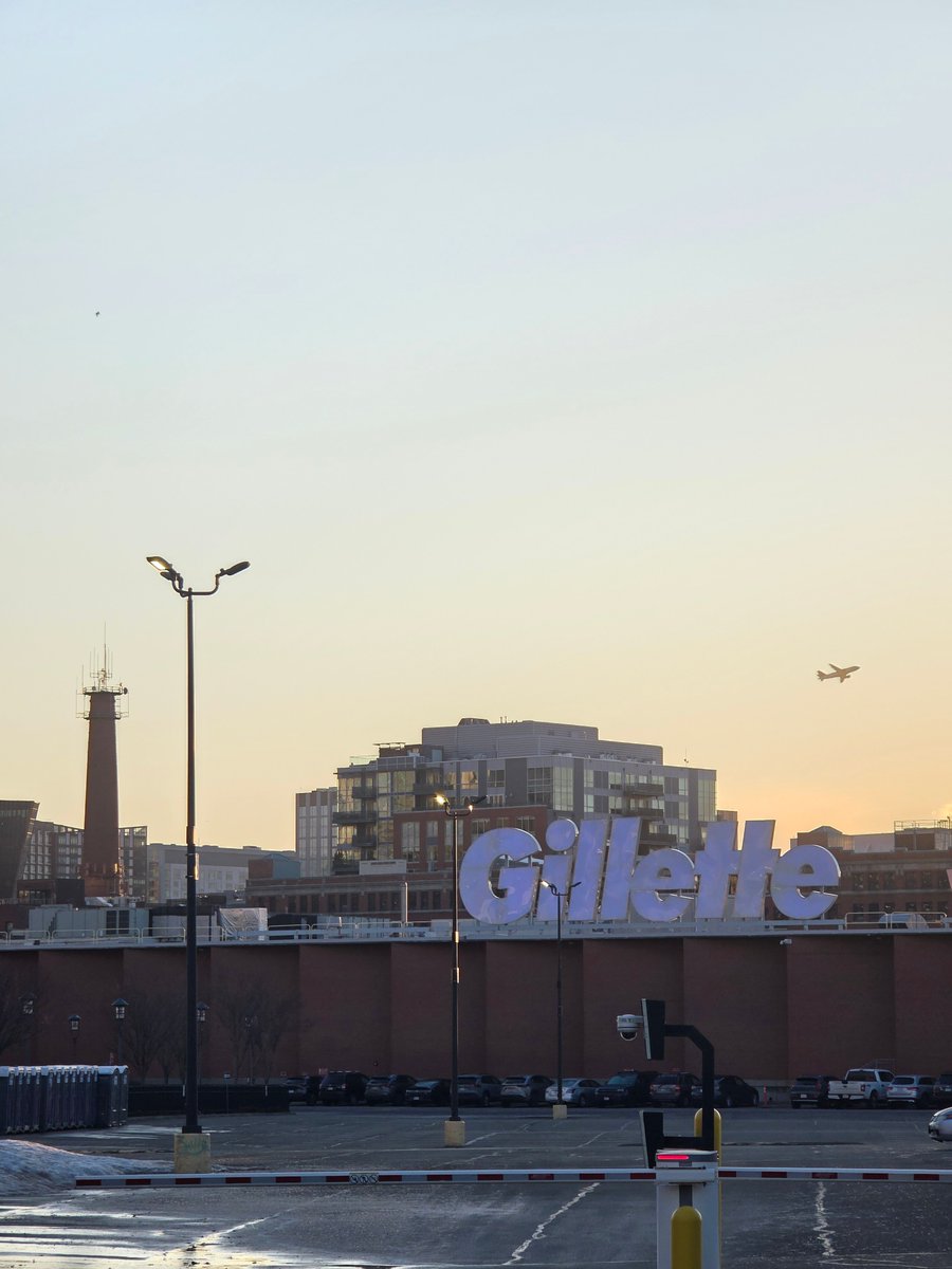 Only In Boston tweet media