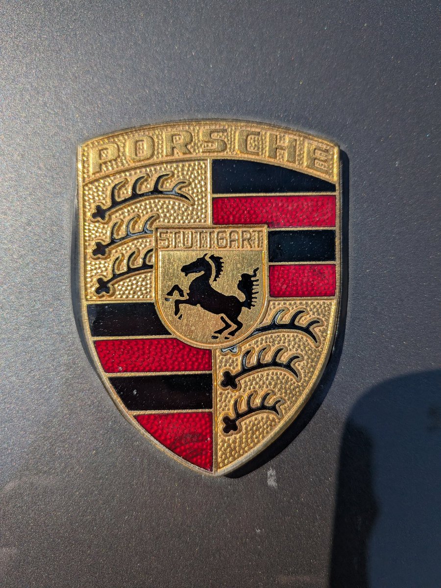 とよちゃんガレージ tweet media