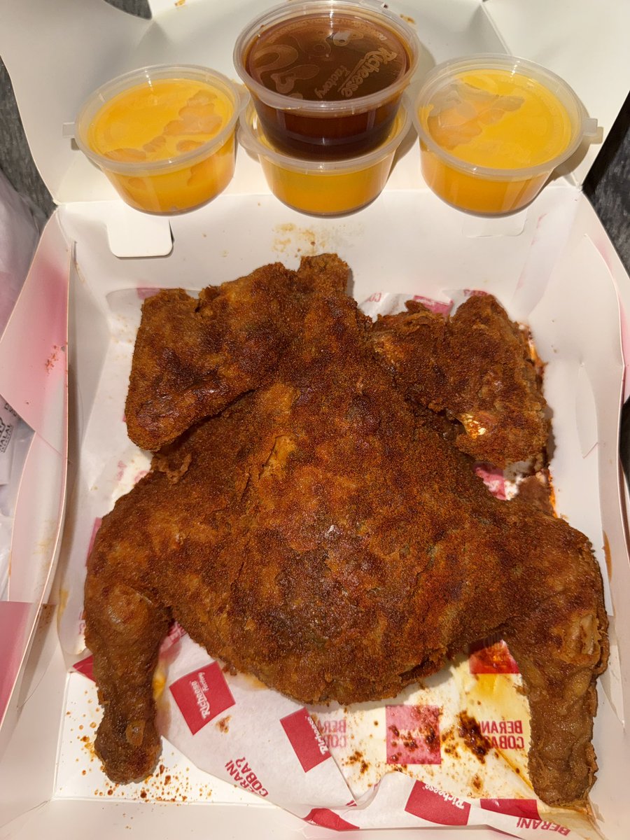 bulan🌙 tweet media