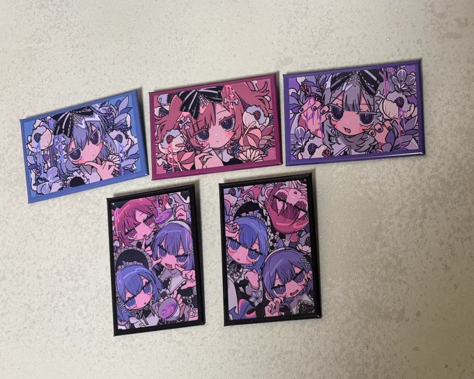 【DinoBotanica × ウェブポン】   
コラボガチャ開催中!    

《C賞》 スクエア缶バッジ
《D賞》アクリルカード
《E賞》コレクションカード

全てここでしか手に入らない限定アイテムです!

※1〜20個までは追加で引いても
配送手数料は1回分です🙌

#DinoBotanicaウェブポン 