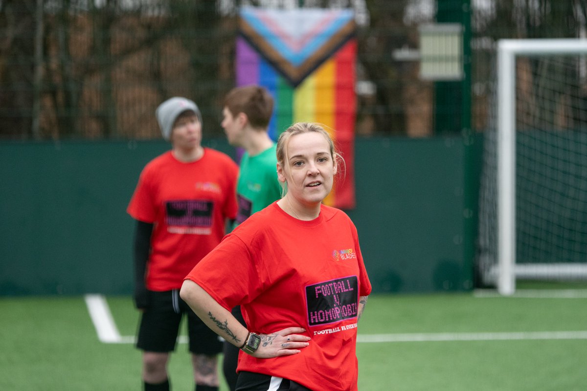 Rainbow Blades tweet media