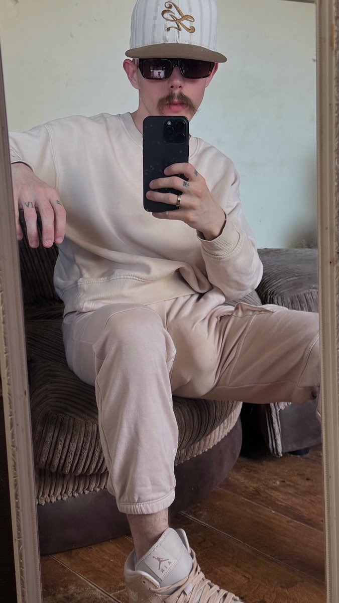 Alfie 🐴 🤑 tweet media