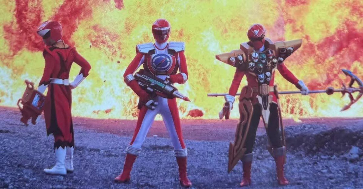 Har ⭐ UNIVERSE WAR DAY :(⭐ tweet media