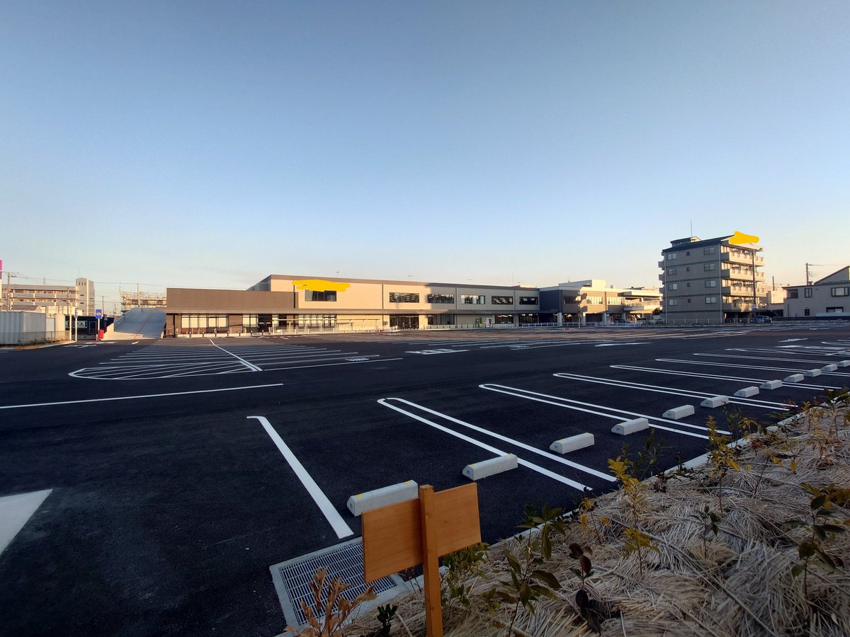 ktr_1106's tweet photo. ずっと死んでましたが4店舗(というより店舗なのかこれは??)目が出来ました。 https://t.co/JP51E35Ymk