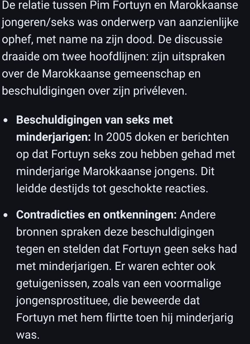 DetectiveChimp tweet media