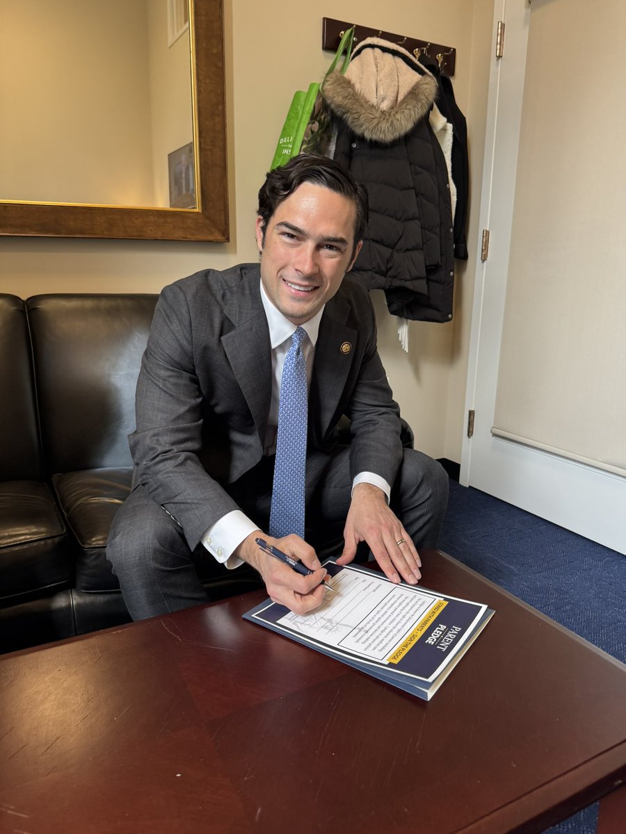 Christie Slape tweet media