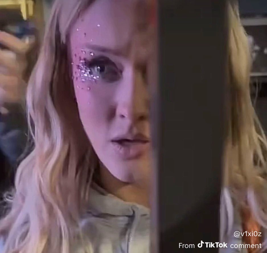 The Scarlet Mitch tweet media