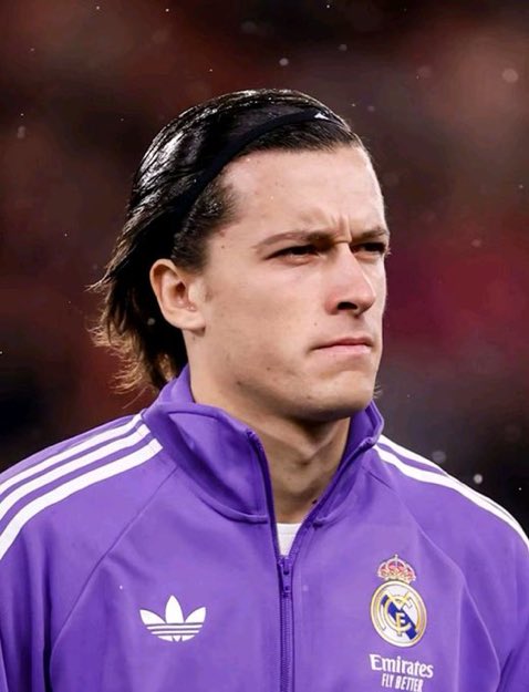 (fan) REAL MADRID FANS 🤍 tweet media