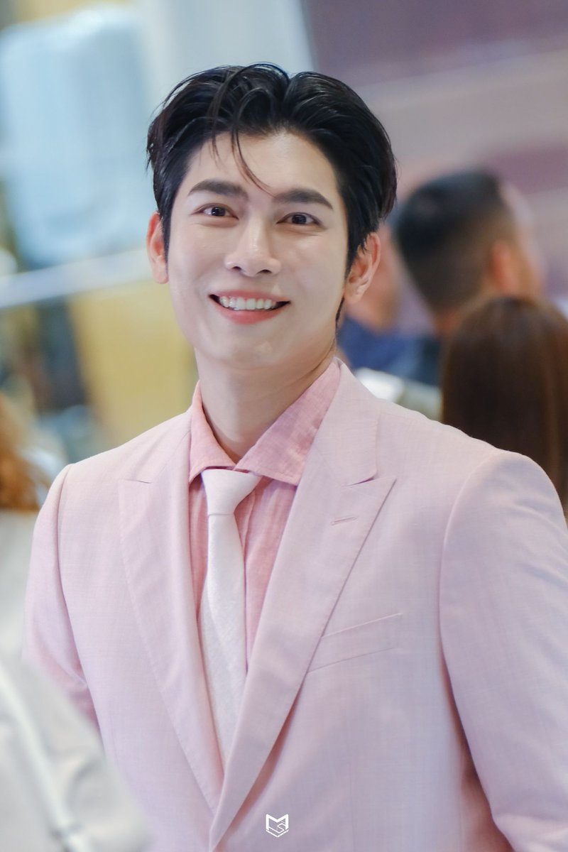 MewSuppasit Thailand tweet media